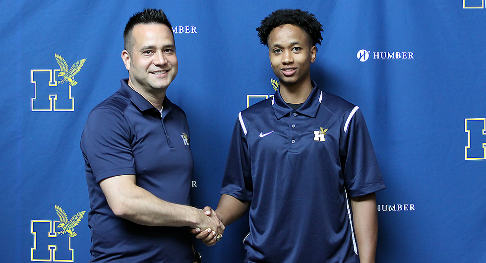 VAUGHAN S.S. STANDOUT JOINS HUMBER BASKETBALL