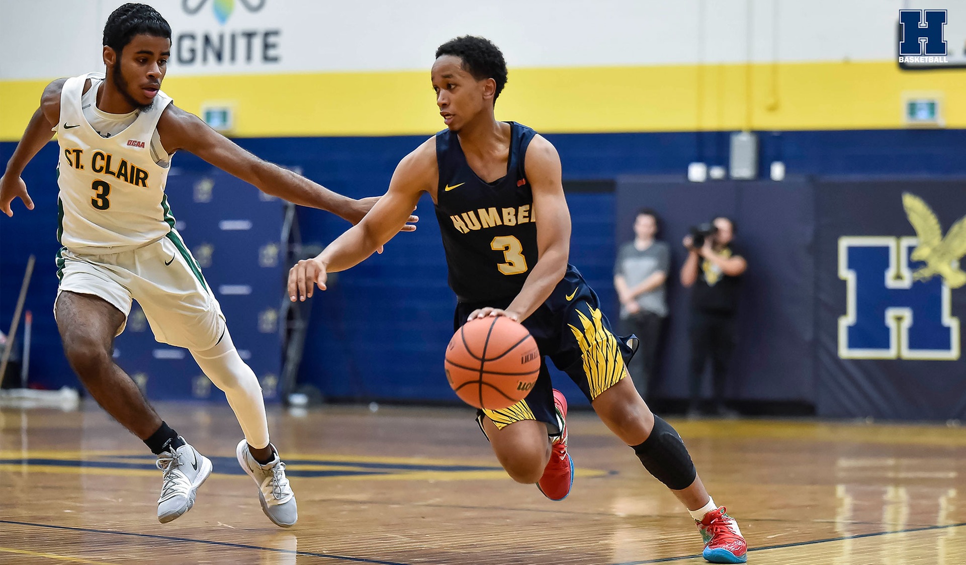 Mohamoud Breaks Another Record as No. 8 Men's Basketball Wins at St. Clair