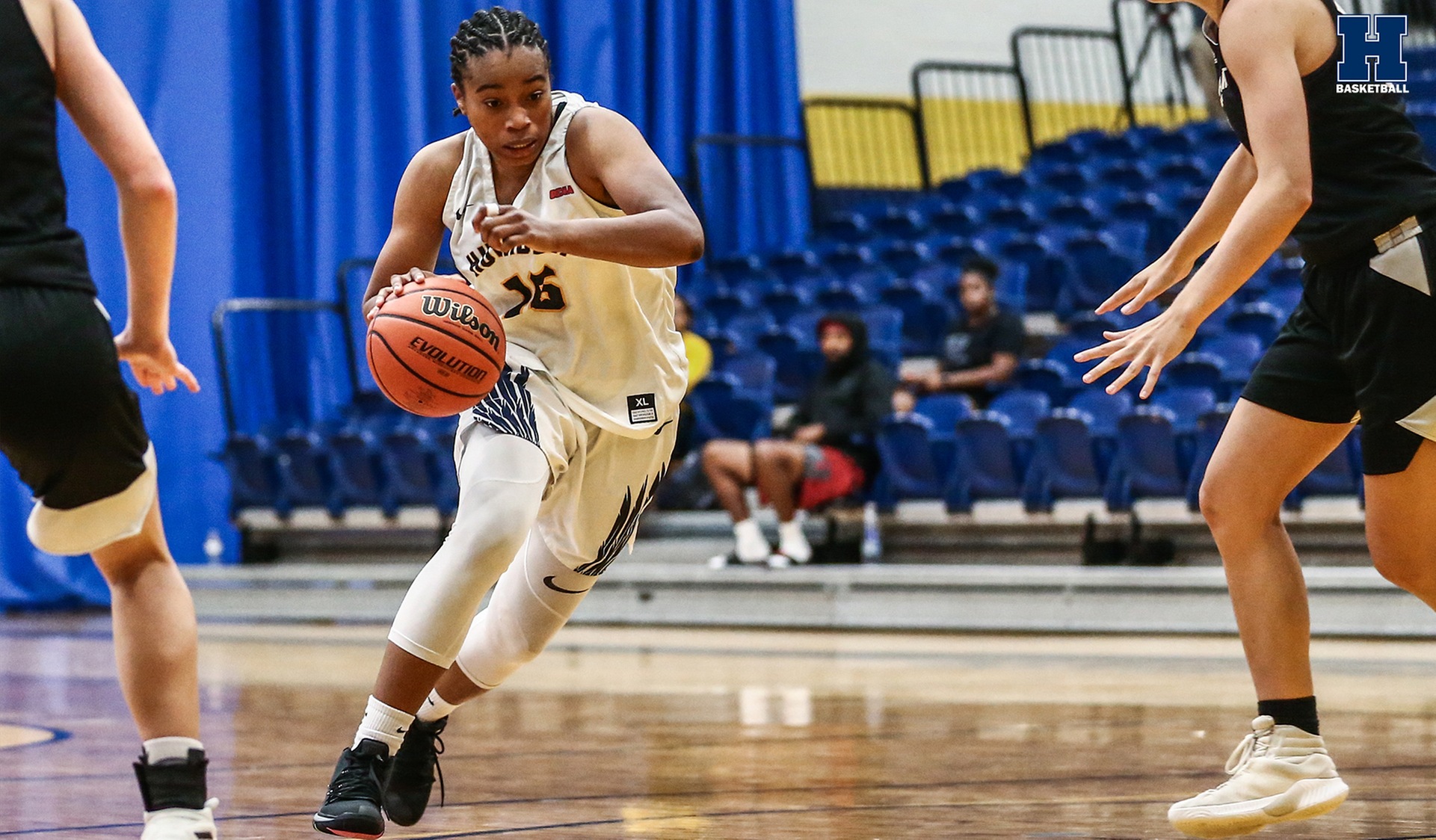 Women's Basketball Opens Season With Win at Redeemer, 98-69