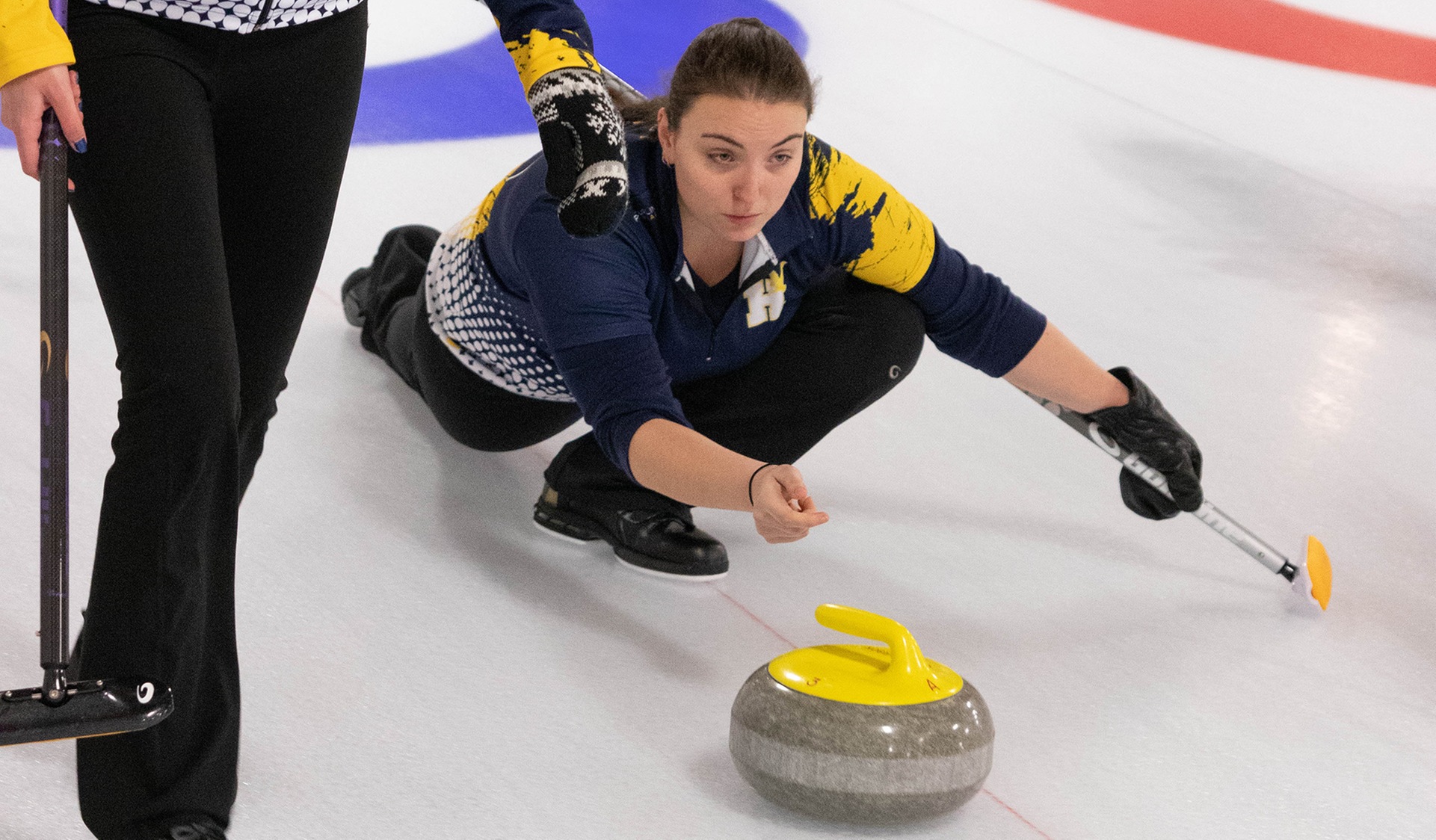 HAWKS WOMEN’S CURLERS ADVANCE TO OCAA GOLD MEDAL GAME ON SUNDAY