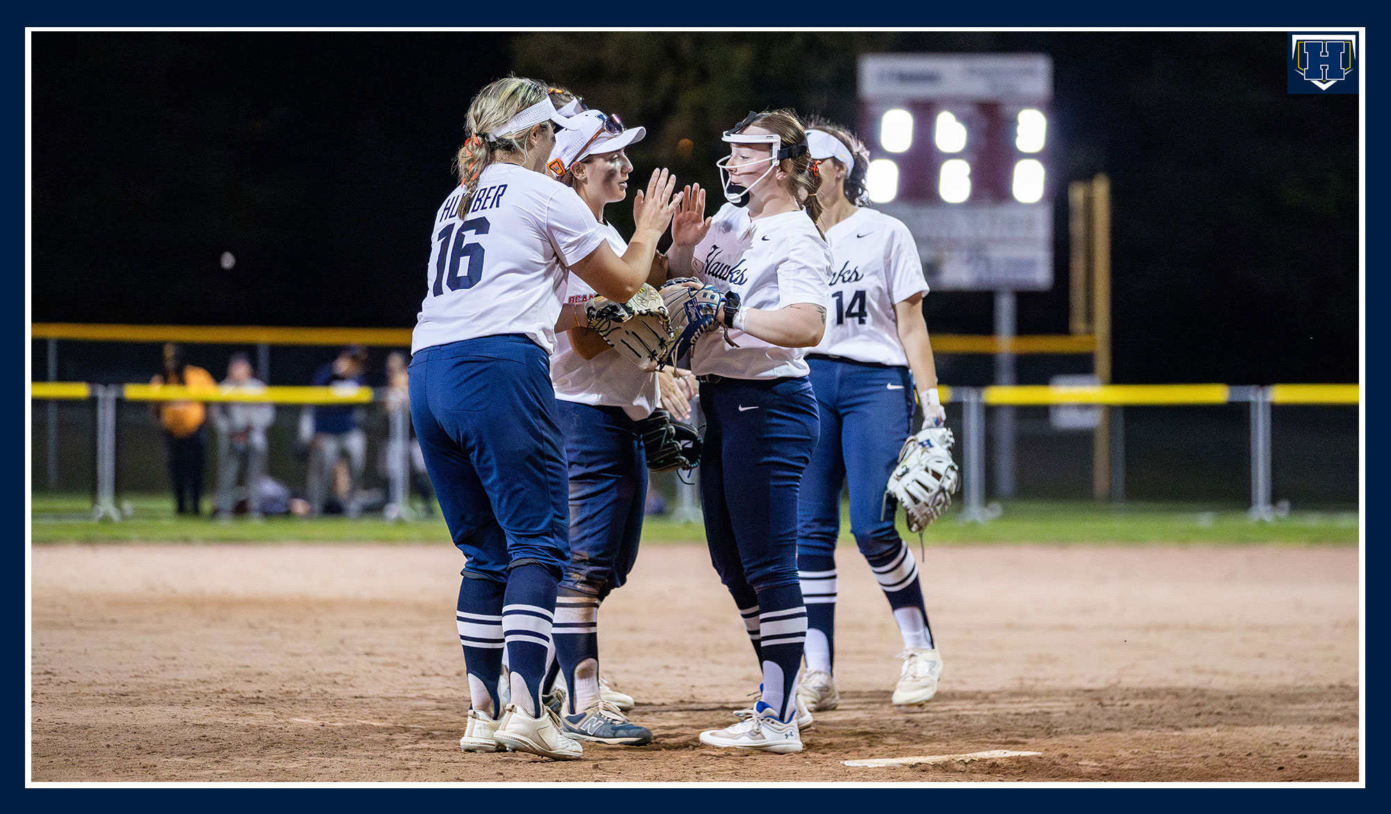 Softball opens national championship with 1-1 record