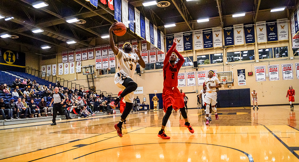 HAWKS CONTINUE ON ROLL WITH DOMINATING WIN OVER FANSHAWE