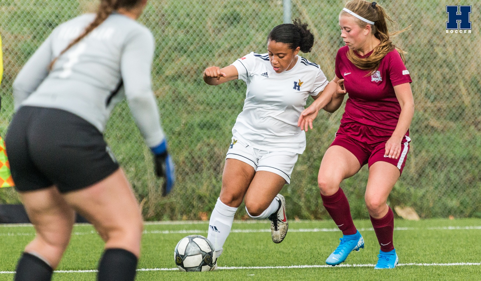 Women's Soccer Rolls to Fourth Straight Win