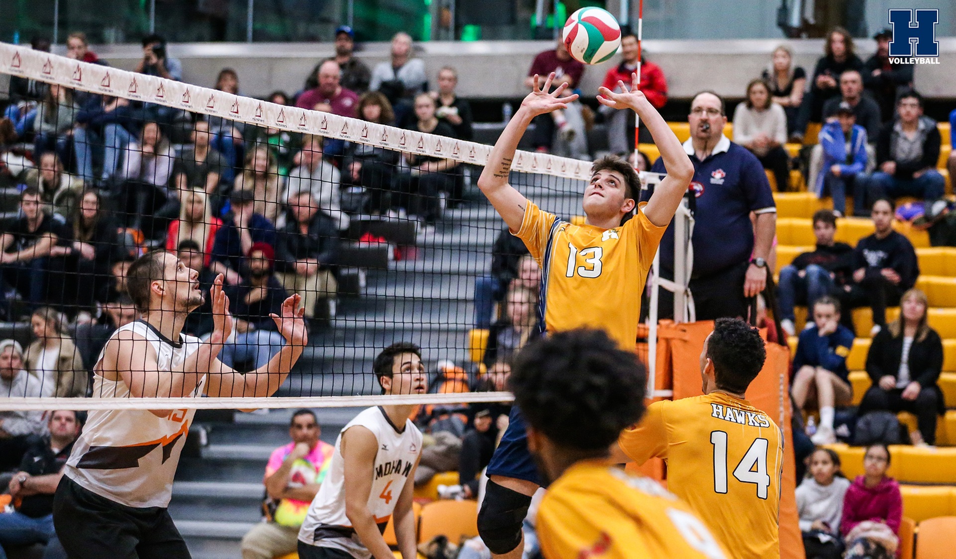No. 3 Men's Volleyball Sweeps Mohawk on the Road