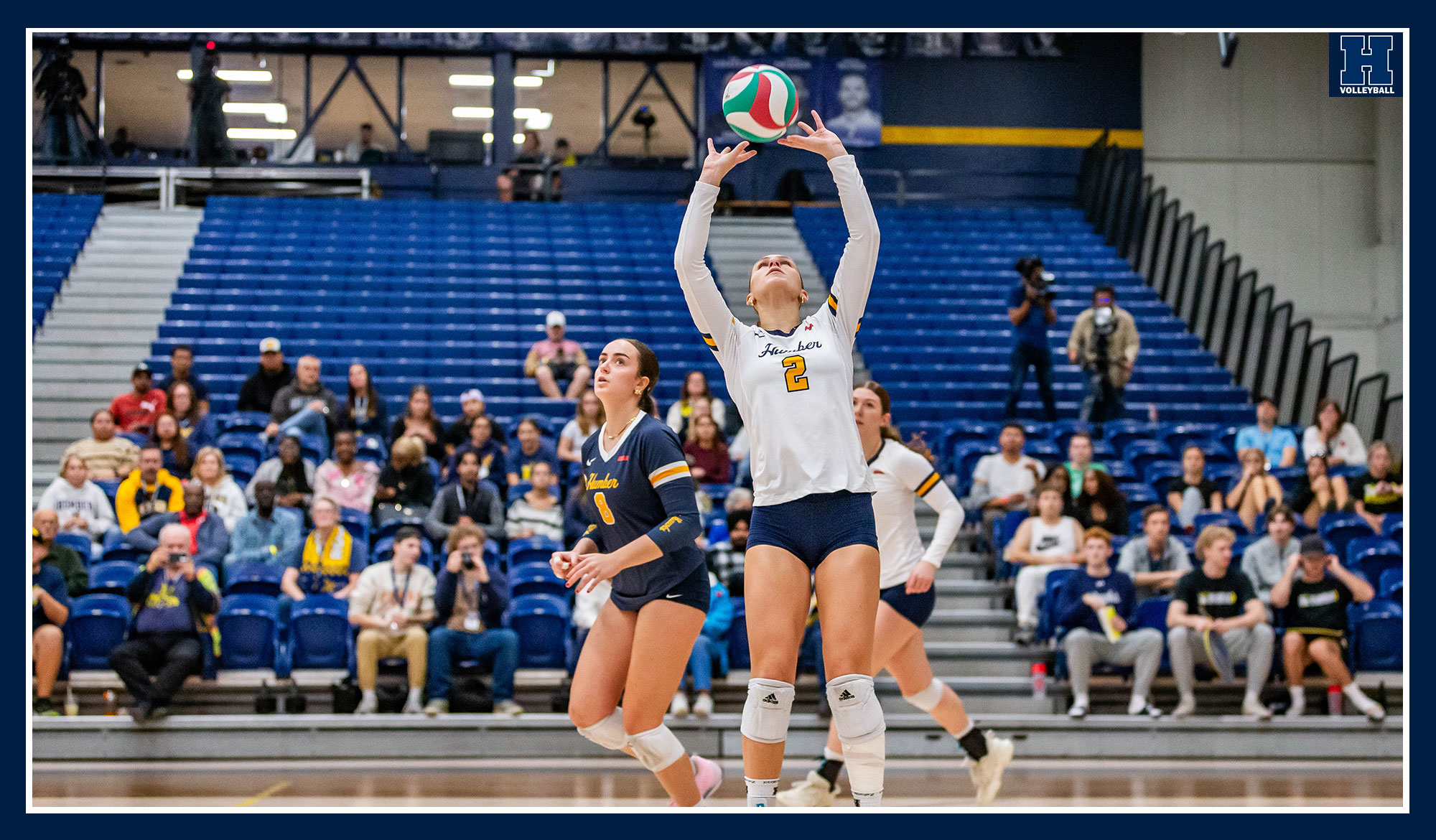 No. 4 Women's Volleyball hand Mohawk first loss