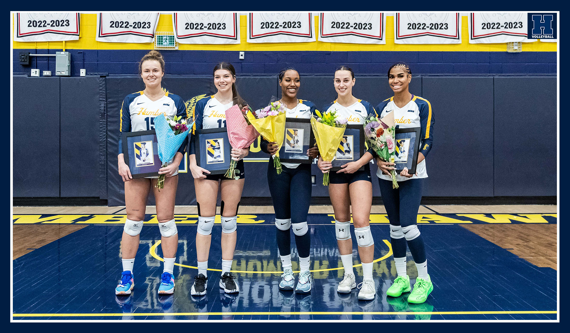 Senior night sweep for No. 3 Women's Volleyball
